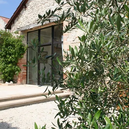 Miramont-de-quercy Sleeps 8 Pool Wifi * Miramont-de-Quercy
