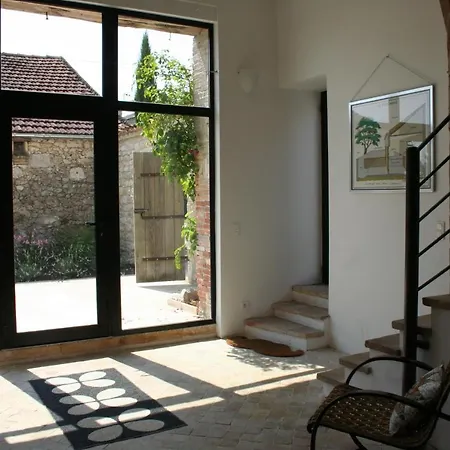 Miramont-de-quercy Sleeps 8 Pool Wifi * Miramont-de-Quercy